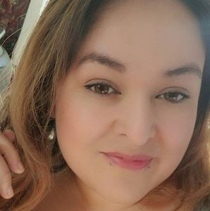 Meet your Posher, Ali